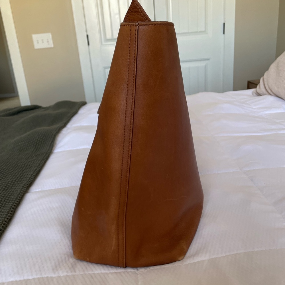 Madewell Transport Leather Tote Bag - Picture 5 of 6
